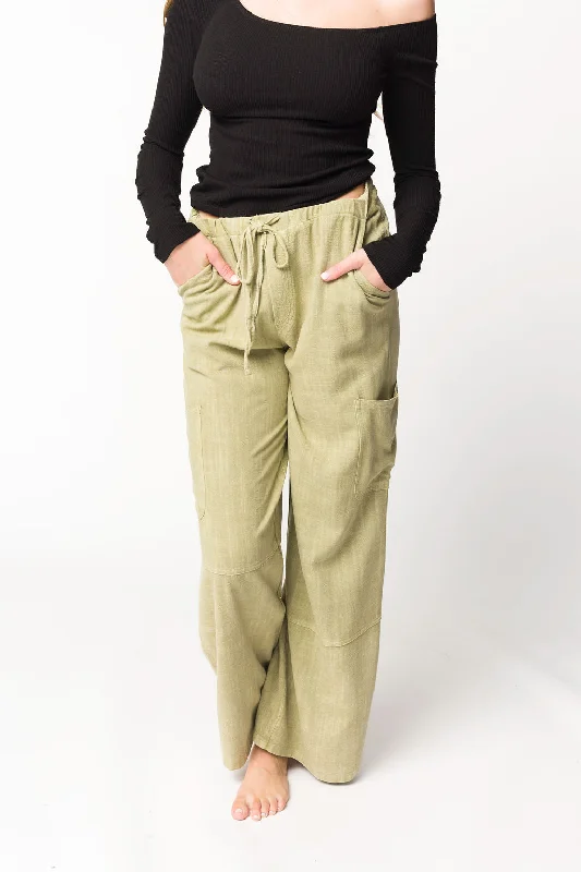 Lightweight culottes pants for summer fashion flair -Kayley Mineral Wash Utility Pants in Basil