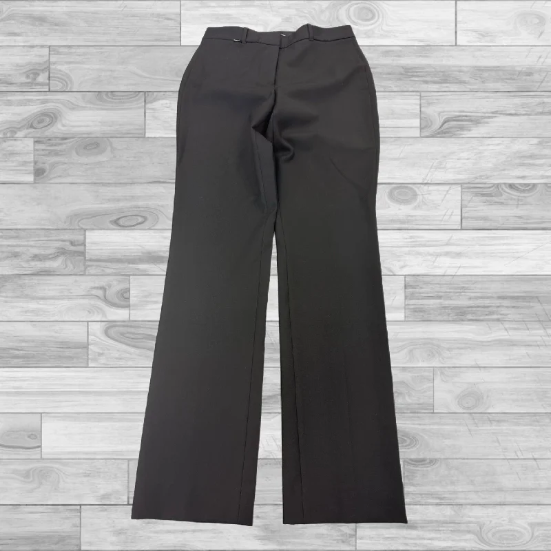 Versatile black pants for any occasion pairing -Pants Cropped By Loft In Beige, Size: 2