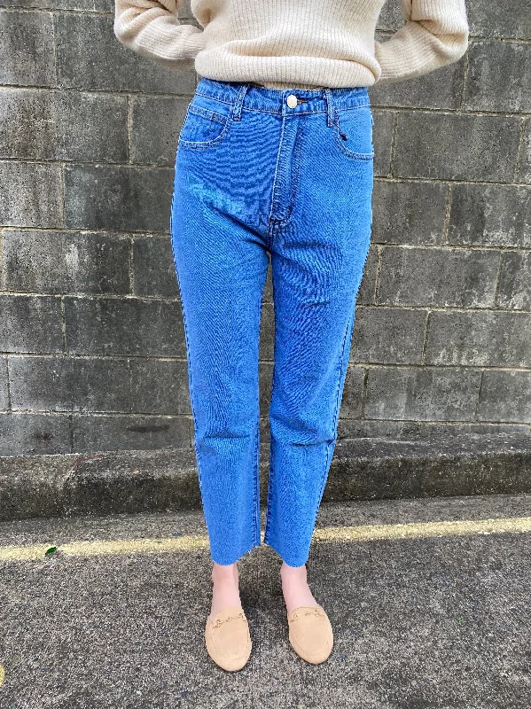 Tapered Jeans for Modern -Wide leg fray jeans