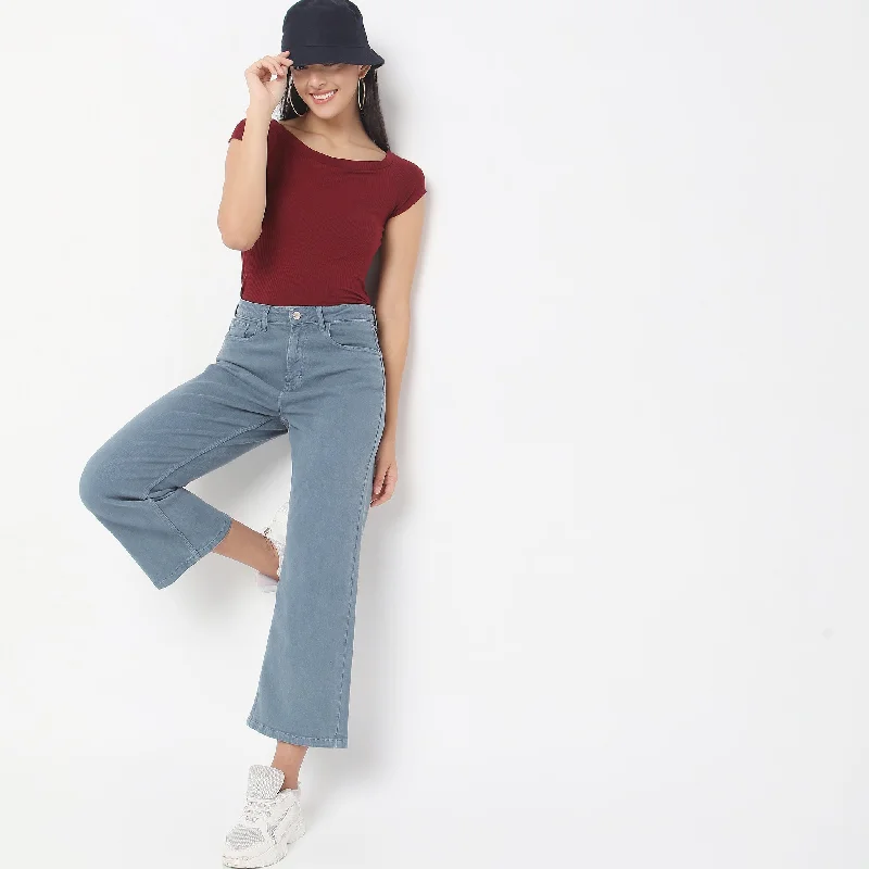 Belt Loops Jeans for Accessorizing -Flare Fit Solid High Rise Jeans