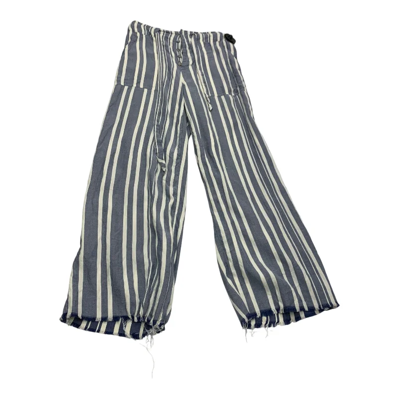 Stretch corduroy pants for cozy fall fashion -Pants Cropped By Chan Luu In Blue & White, Size: Xs