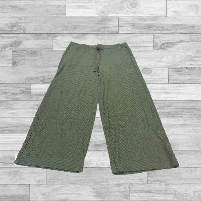 Lightweight travel pants for long flight comfort -Pants Other By Lou And Grey In Green, Size: L