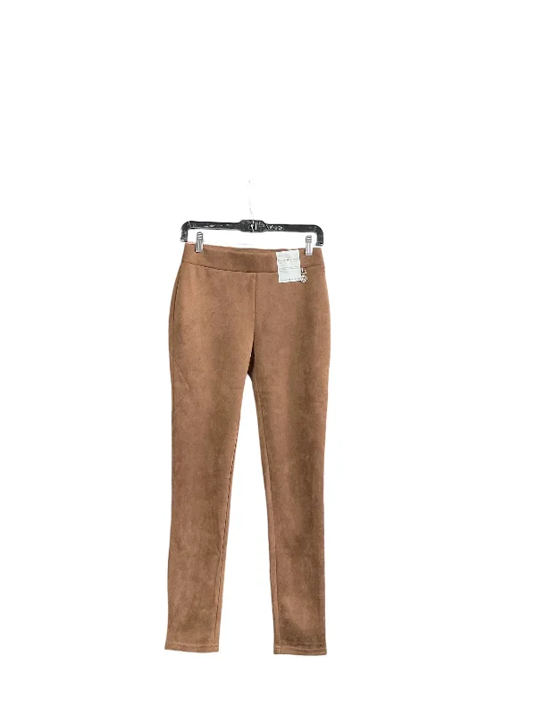 Quick-dry cargo pants for fishing trip practicality -Pants Other By Tommy Hilfiger In Brown, Size: Xs