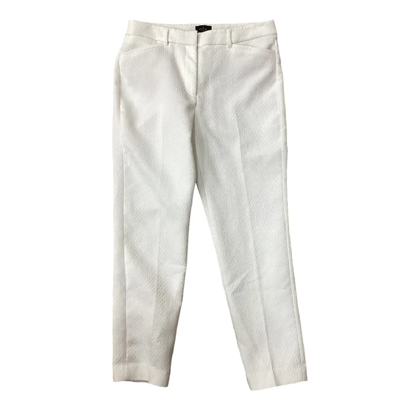 Stylish flare pants for retro party looks -Pants Dress By White House Black Market In White, Size: 8