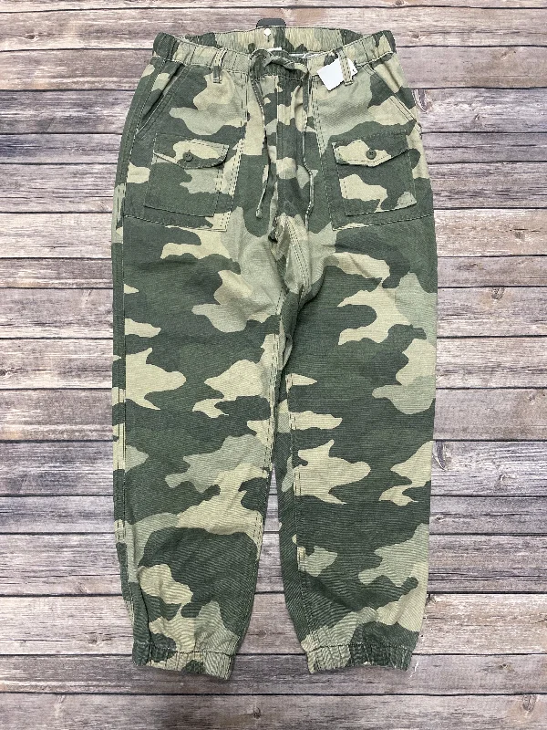 Slim-fit dress pants for sharp evening events -Pants Joggers By Aerie In Camouflage Print, Size: M