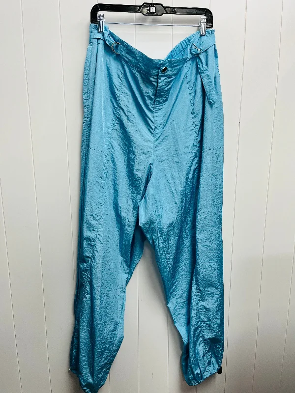 Versatile black pants for any occasion pairing -Pants Joggers By Eloquii In Blue, Size: 20