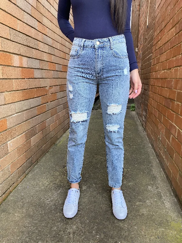 Belt Loops Jeans for Accessorizing -Distressed Jeans