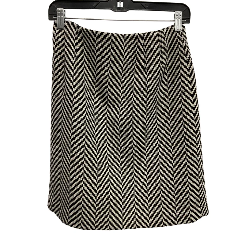 Casual skirts with relaxed fit comfort -Skirt Mini & Short By Talbots In Black & White, Size: 6p