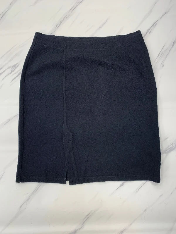 Classic skirts with subtle texture weave -Skirt Mini & Short By Eileen Fisher In Black, Size: M