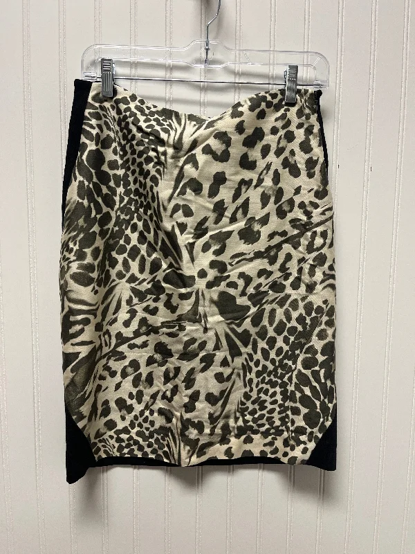 Wrap midi skirts for stylish ease -Skirt Designer By Diane Von Furstenberg In Animal Print, Size: 10