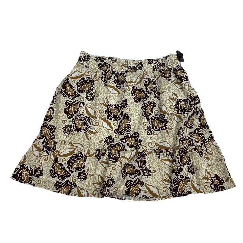 Durable skirts for active lifestyle needs -Skirt Mini & Short By Clothes Mentor In Brown, Size: M