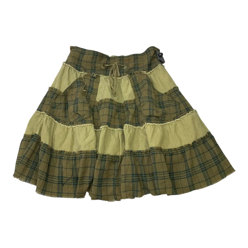 Patterned midi skirts for eye-catching style -Skirt Mini & Short By Free People In Green, Size: S