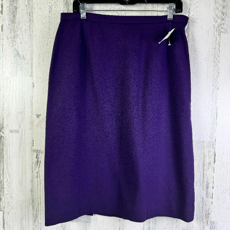 Classic skirts with simple clean lines -Skirt Mini & Short By Talbots In Purple, Size: 14