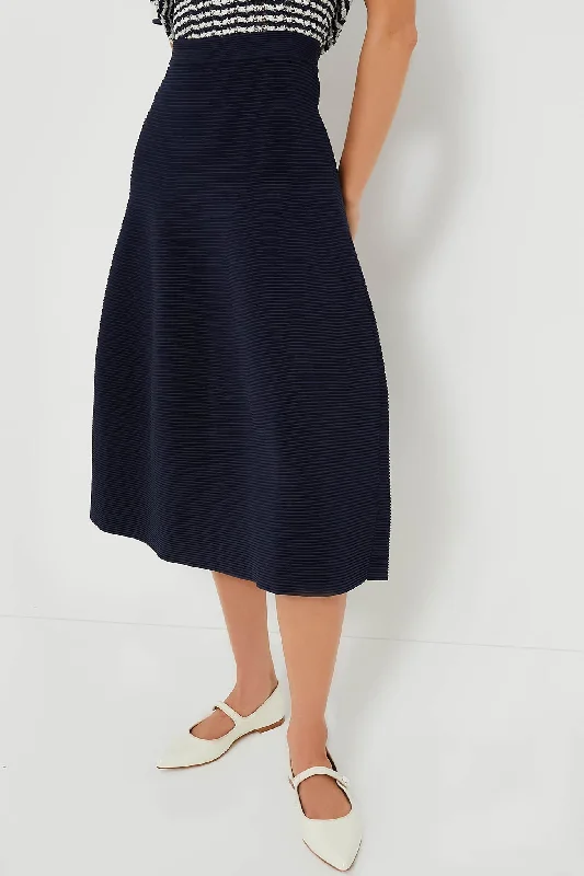 Flowy skirts for relaxed vacation wear -Midnight Jennifer Skirt